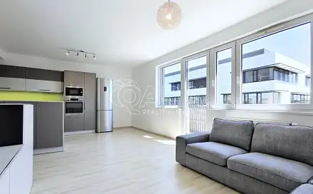 Pronájem bytu 3+kk 73 m²