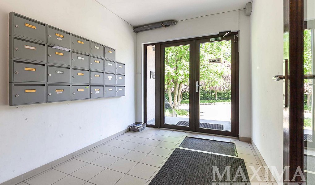 Prodej bytu 3+1 75 m², Liberec – náhled fotky 22