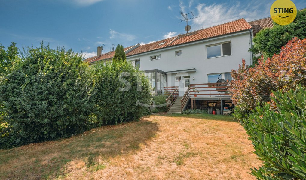 Prodej domu 171 m² s pozemkem 336 m², Srch – náhled fotky 30