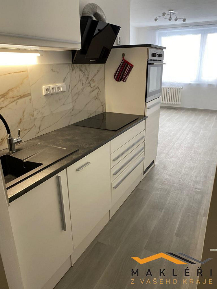 Pronájem bytu 1+kk 31 m²