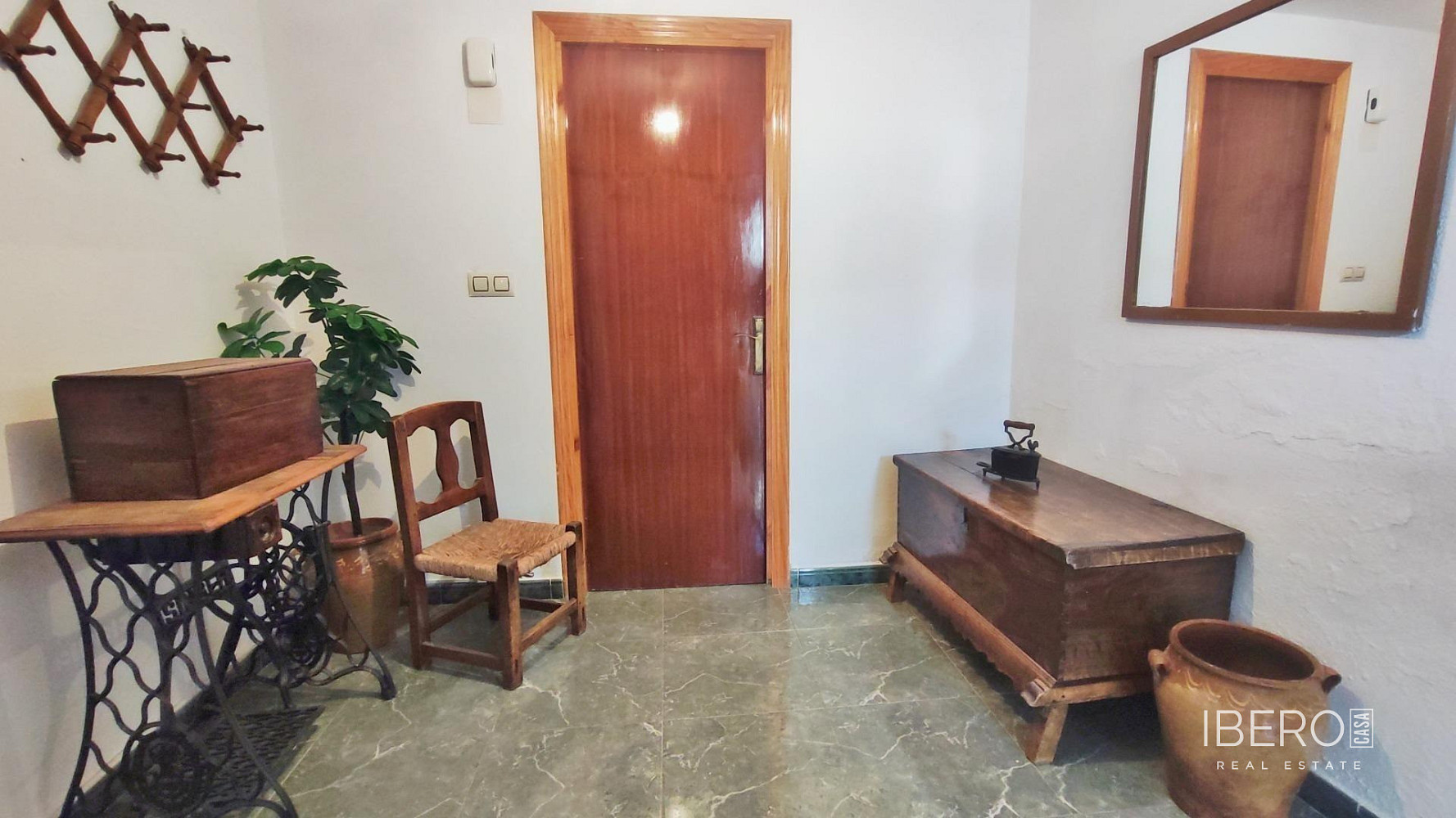 Prodej domu 260 m² s pozemkem 304 m² — photo 3