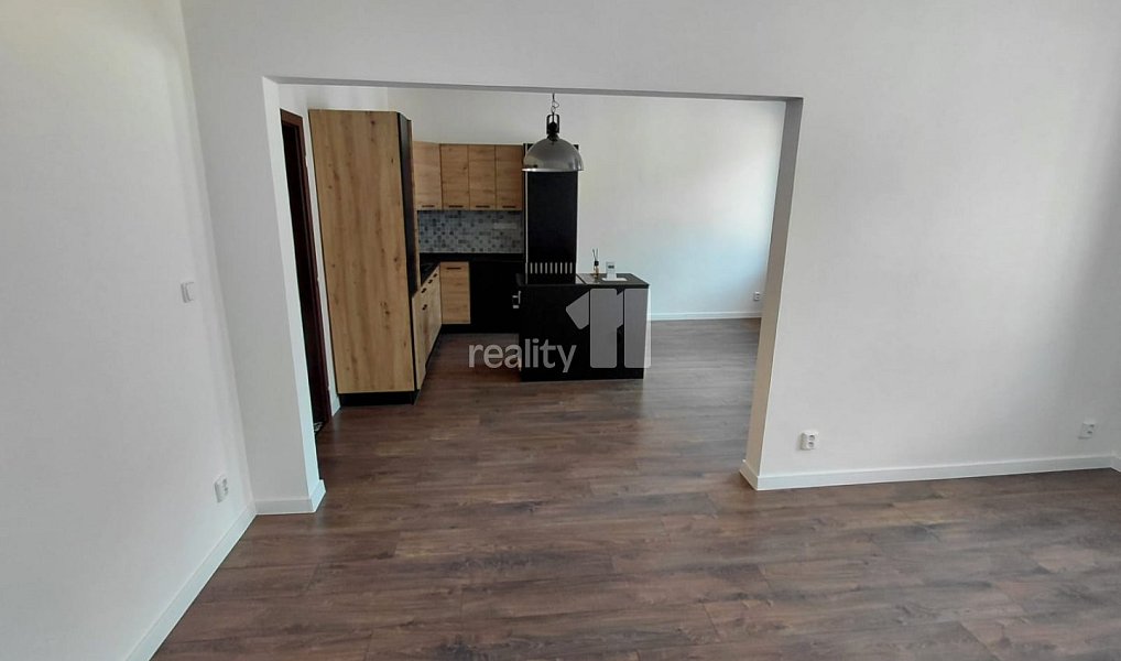 Pronájem bytu 3+1 97 m², Aš – náhled fotky 6