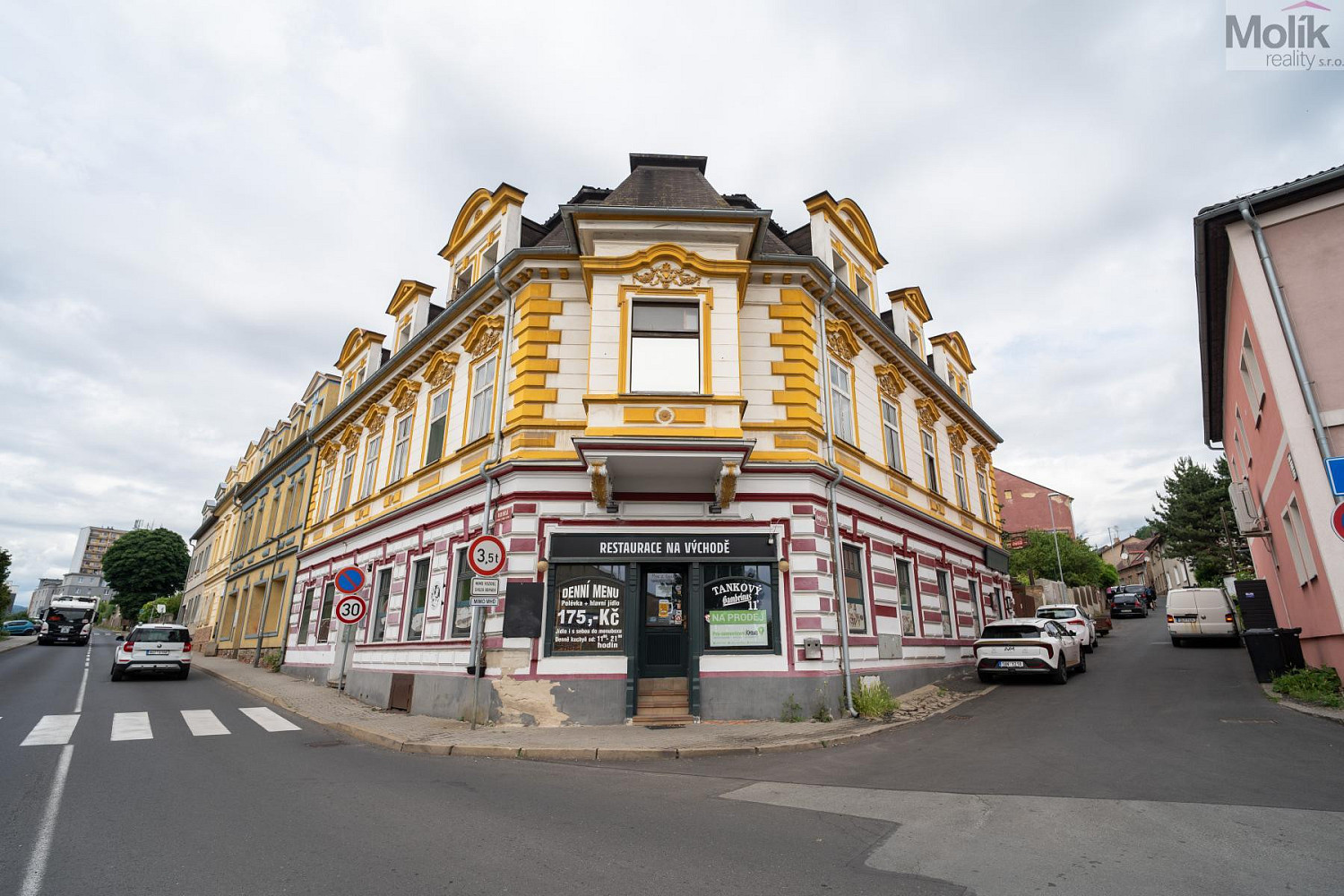Prodej restaurace 256 m² – fotografie 2