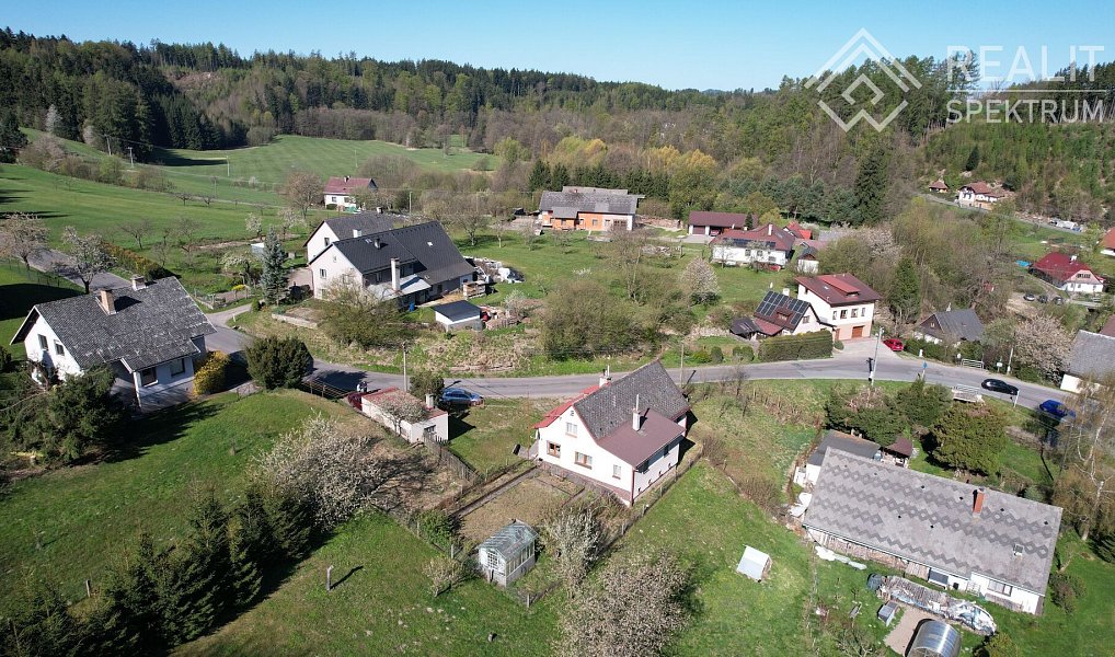 Prodej domu 149 m² s pozemkem 643 m², Nekoř – náhled fotky 3