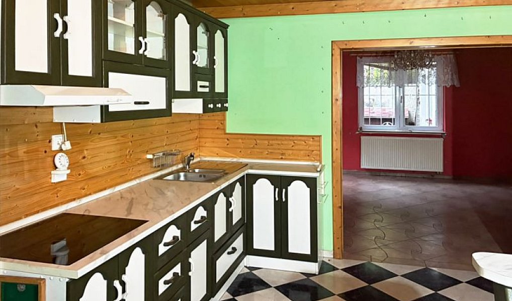 Prodej domu 123 m² s pozemkem 379 m², Náchod – fotka 1 z 24