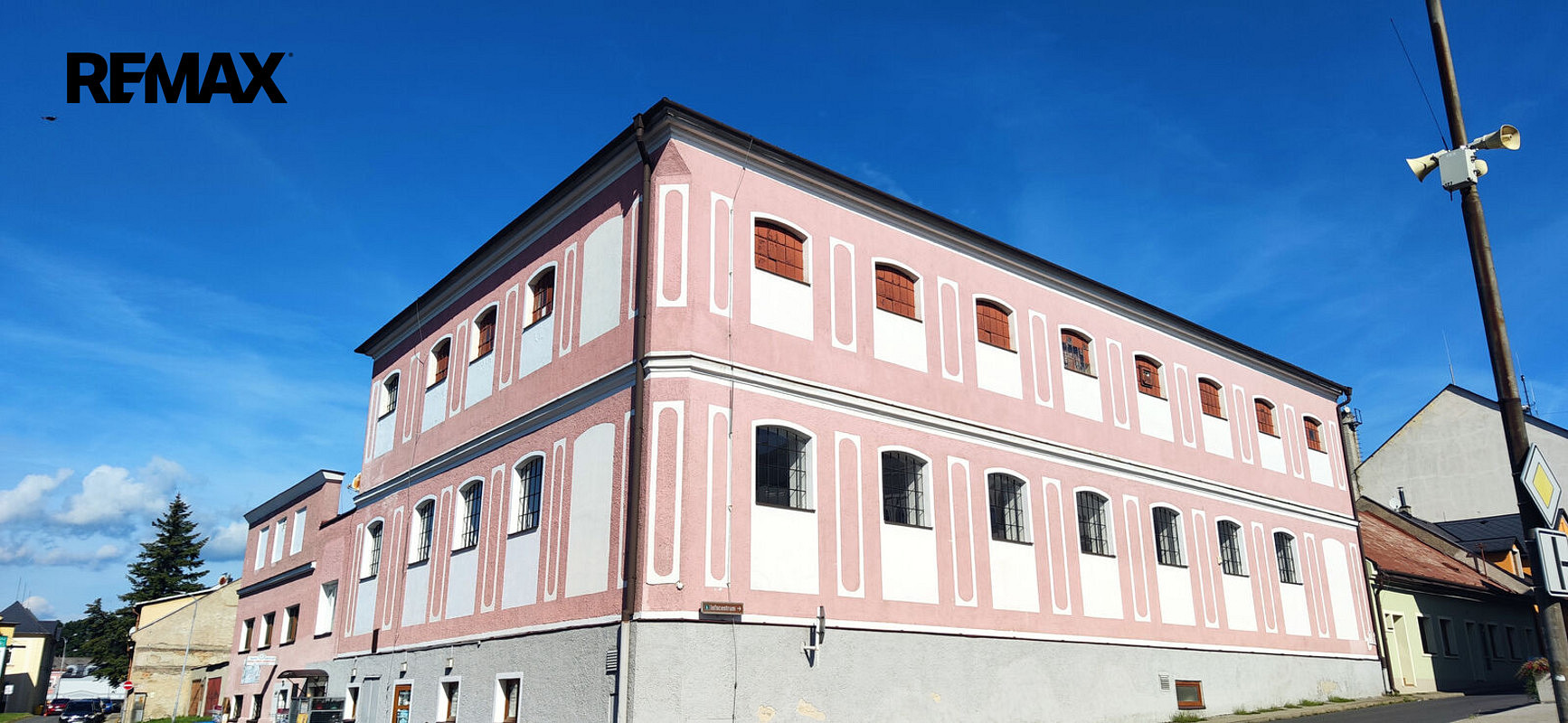 Pronájem skladovacích prostor 400 000 m²