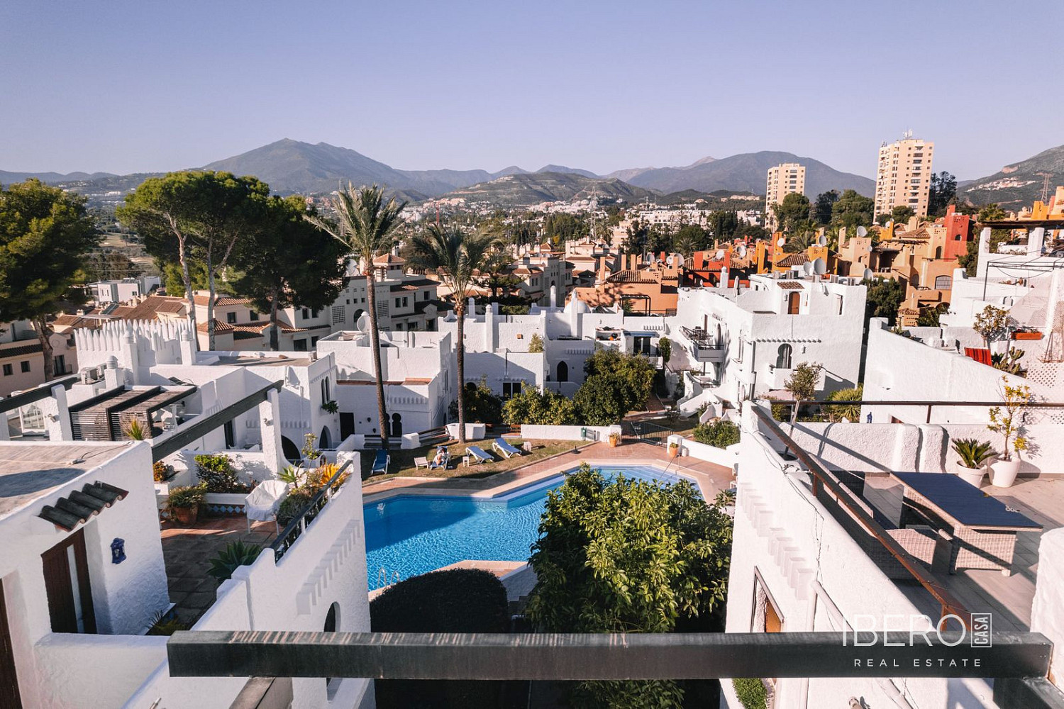 Piso 4+kk – Marbella, Nueva Andalucía - Más