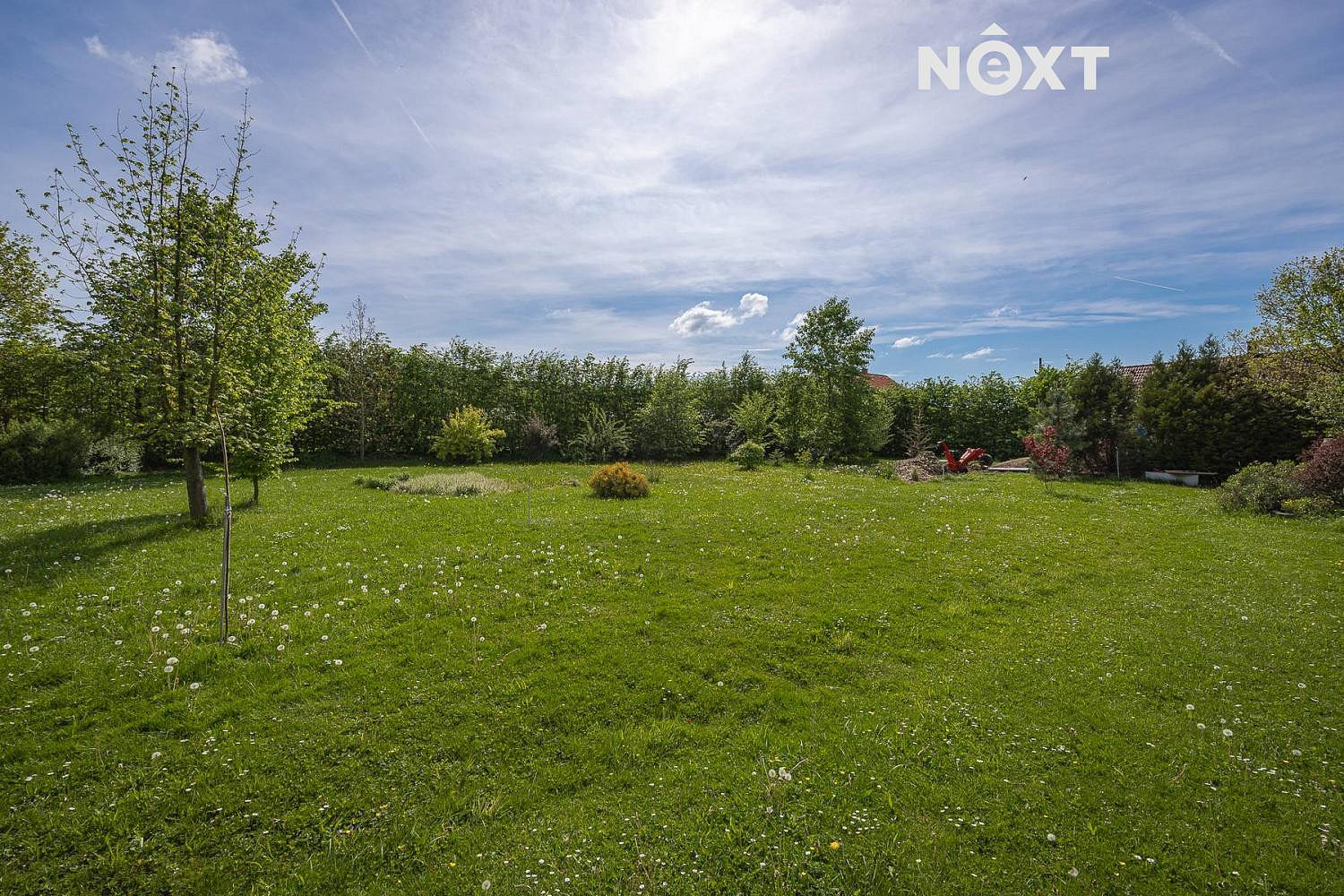 Prodej stavebního pozemku 800 m²