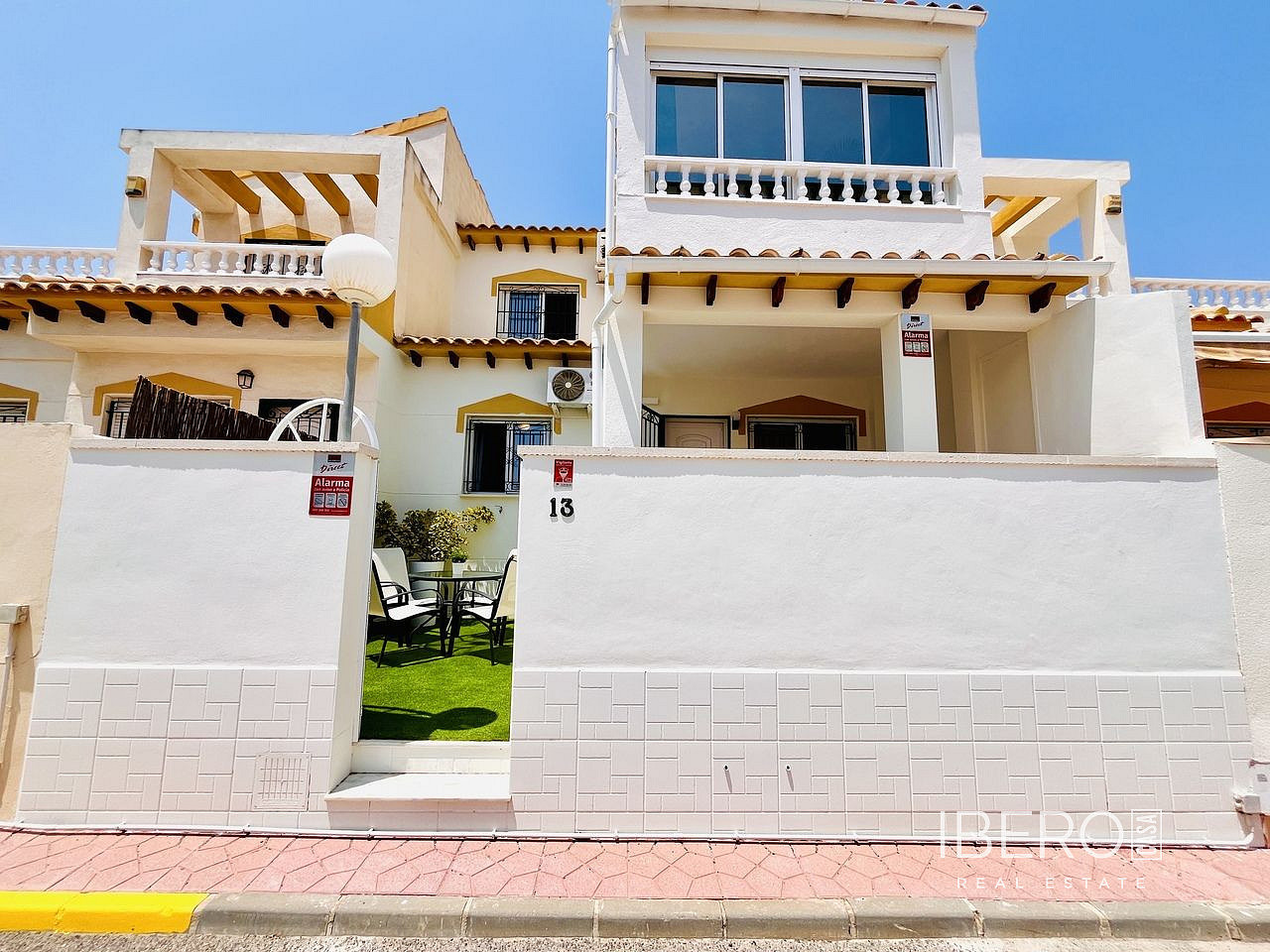 Prodej domu 104 m² s pozemkem 104 m², Los Altos