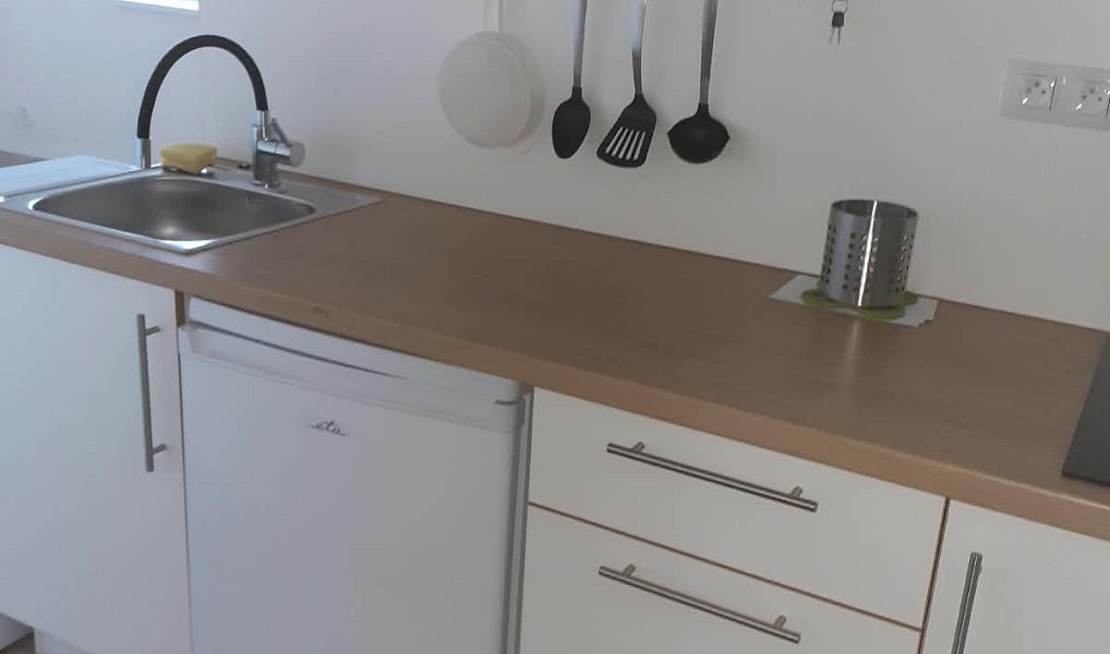 Prodej bytu 1+kk 22 m², Praha – náhled fotky 2