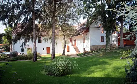 Prodej domu 310 m² s pozemkem 2 002 m², Třebichovice, okres Kladno