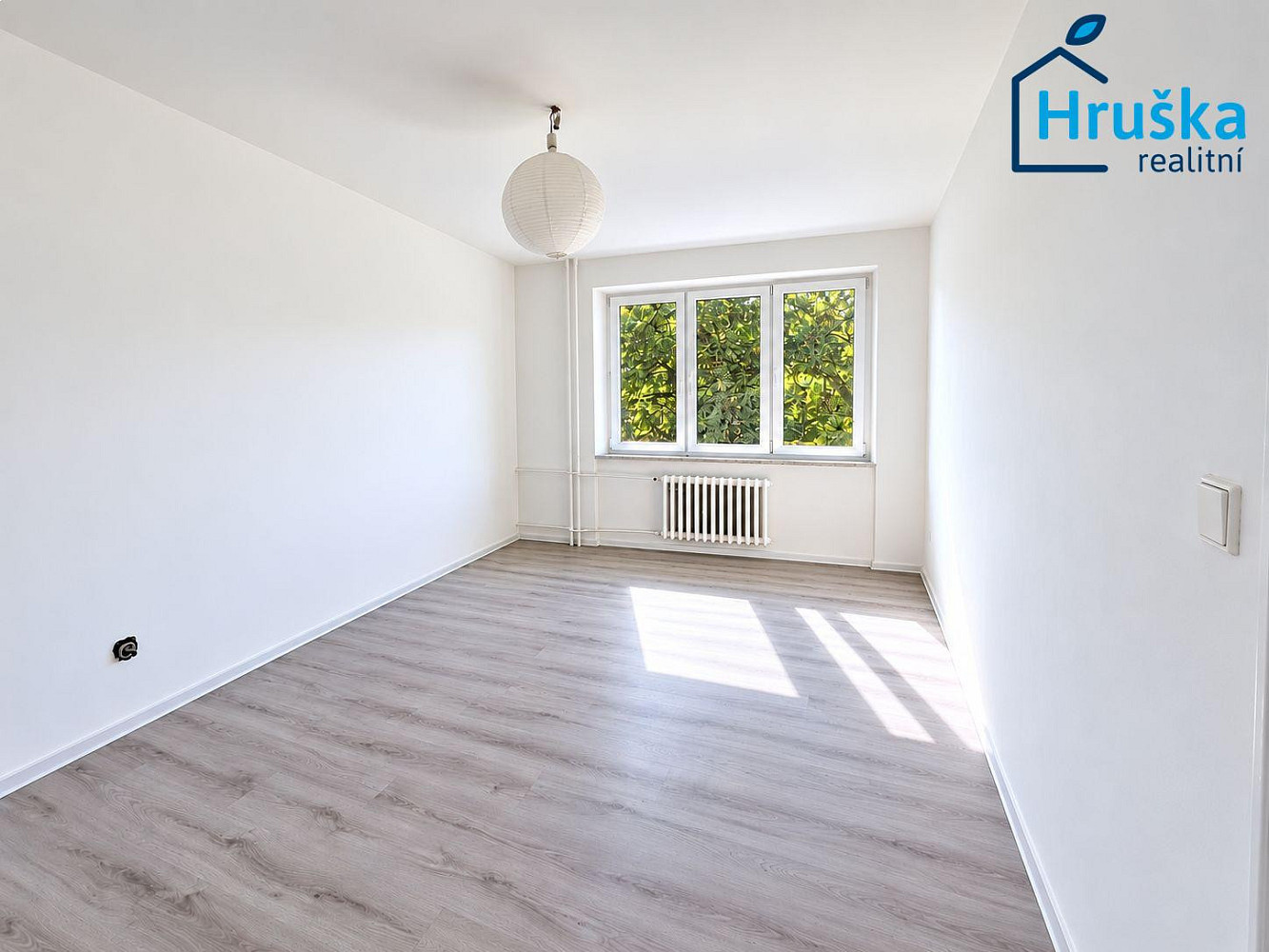 Pronájem bytu 2+1 55 m² – fotografie 3