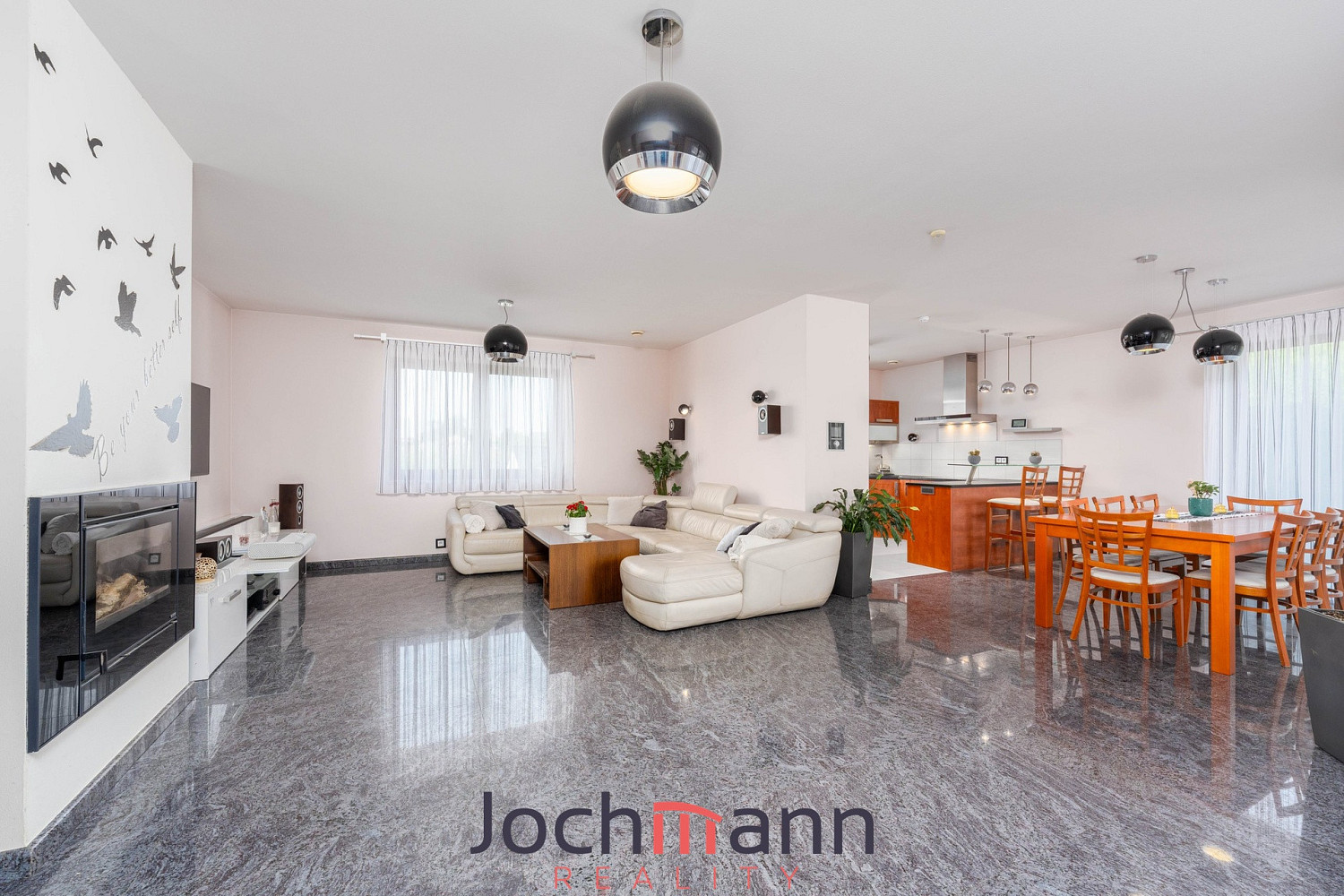Prodej domu 274 m² s pozemkem 1 138 m² – fotografie 3