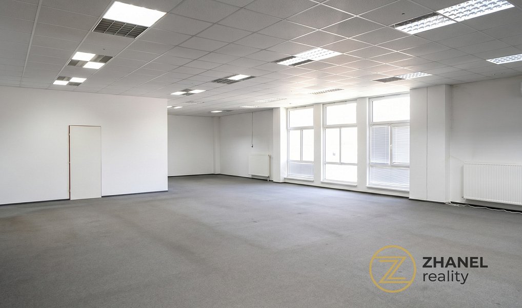 Pronájem obchodních prostor 480 m², Karviná – náhled fotky 4