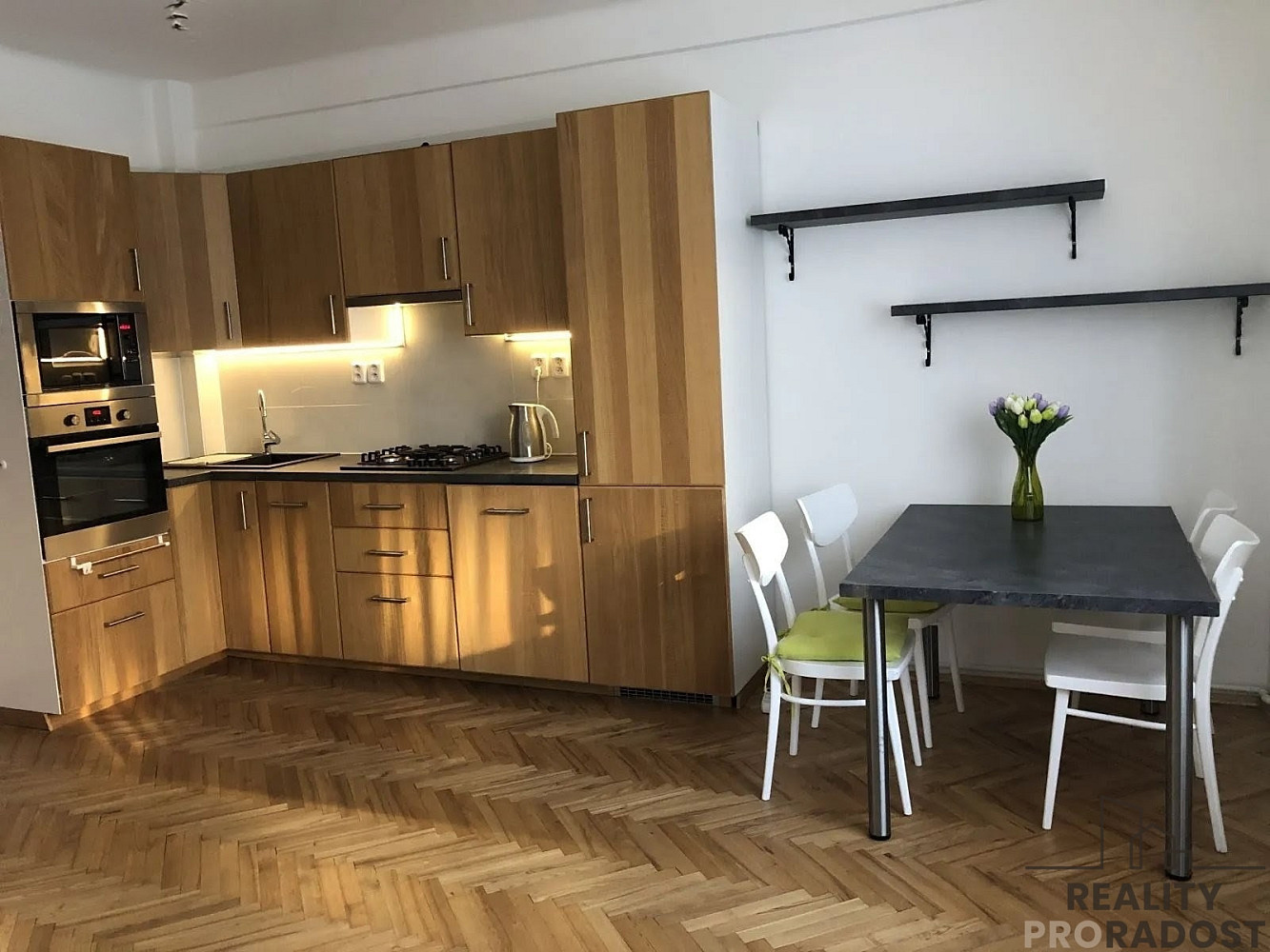 Pronájem bytu 2+kk 44 m²