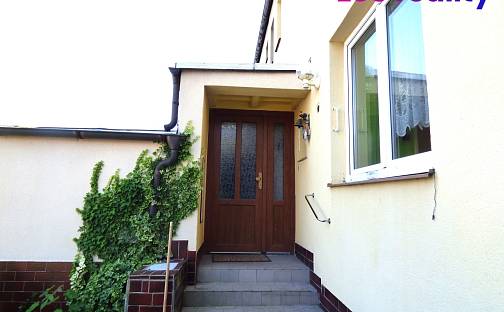 Prodej domu 164 m² s pozemkem 356 m², U Školy, Pardubice - Studánka
