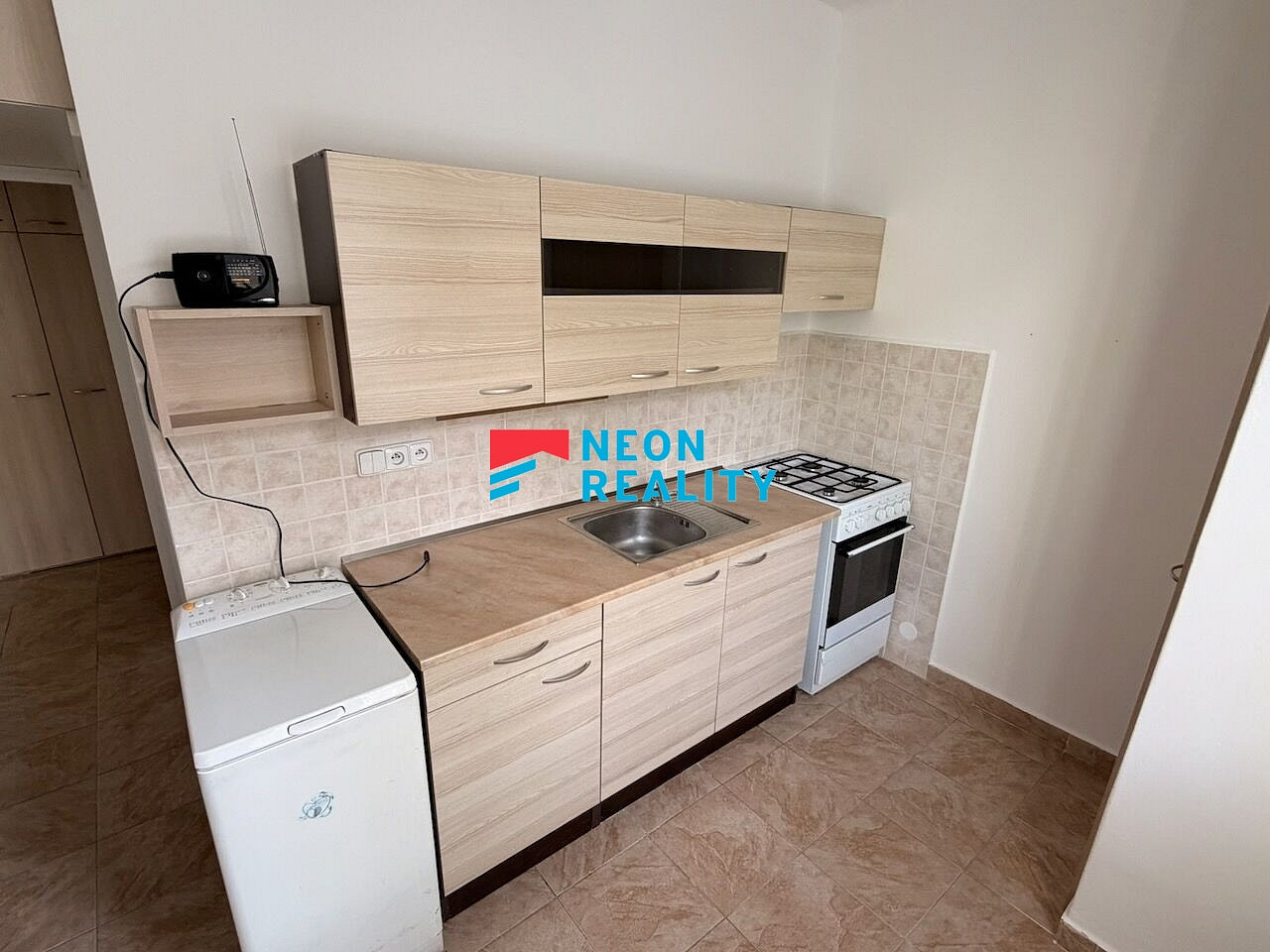 Pronájem bytu 2+1 60 m² – fotografie 2