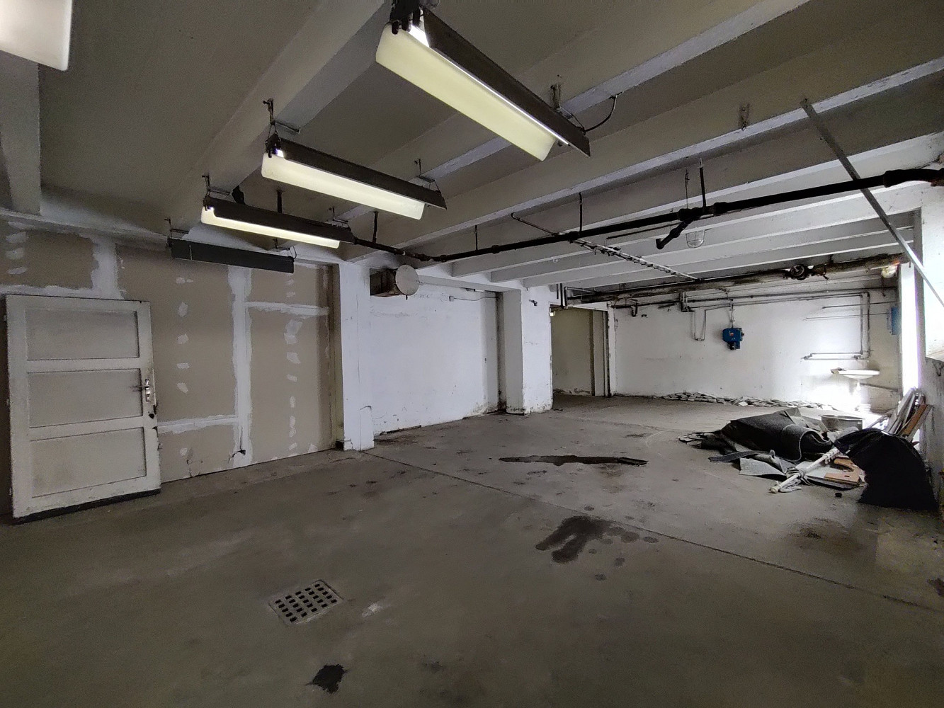 Pronájem skladovacích prostor 253 m² – fotografie 4