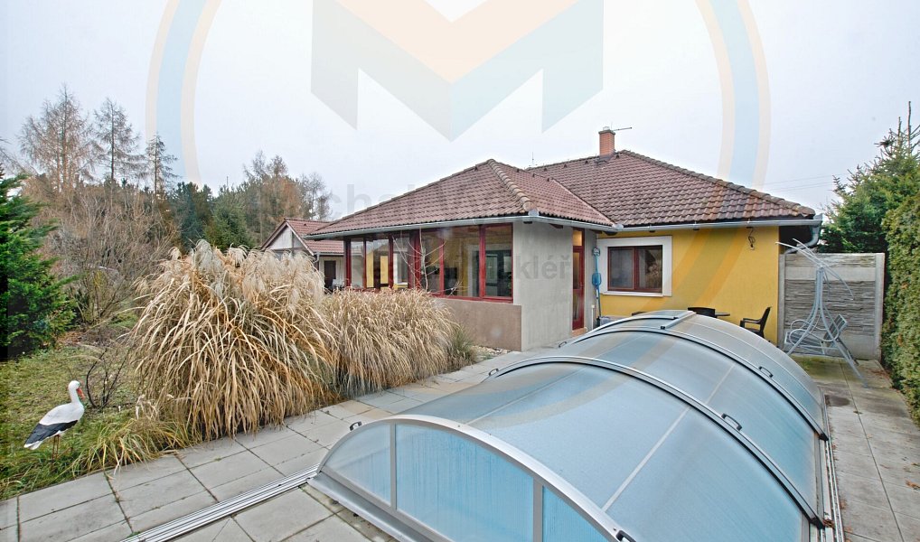 Prodej domu 154 m² s pozemkem 1 244 m², Tišice – náhled fotky 28