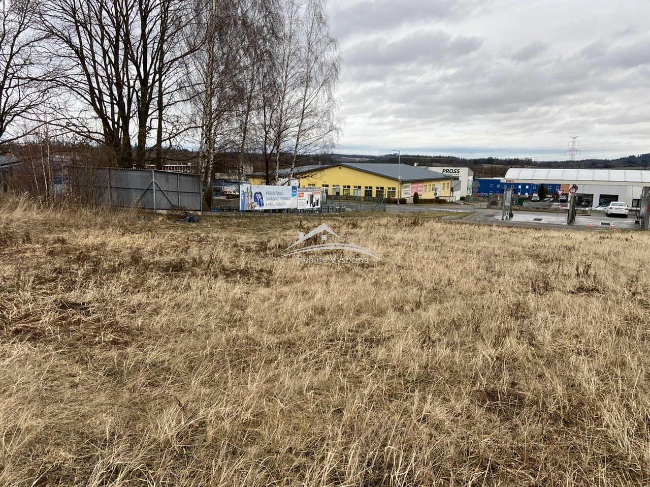 Pronájem komerčního pozemku 1 000 m² – fotografie 3