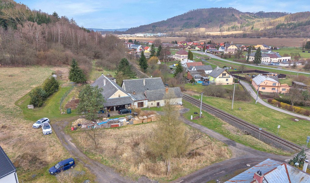 Prodej stavebního pozemku 748 m², Linhartice – náhled fotky 10