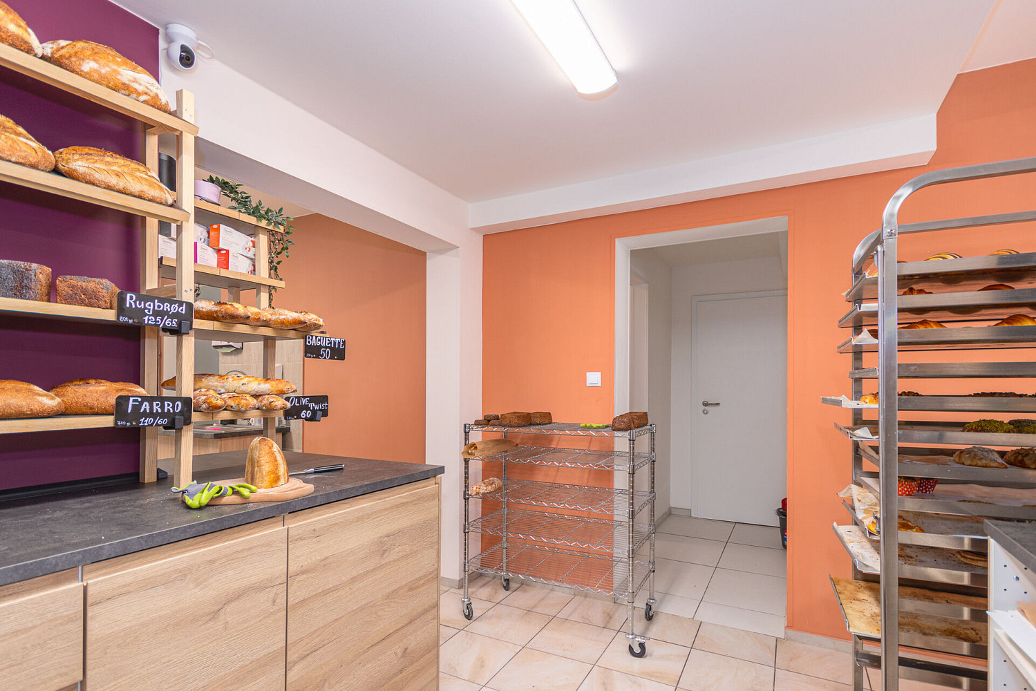Prodej obchodních prostor 68 m² – pohled 3