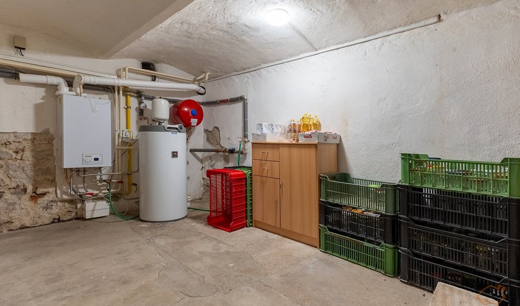 Prodej domu 246 m² s pozemkem 271 m², Zbýšov – náhled fotky 35
