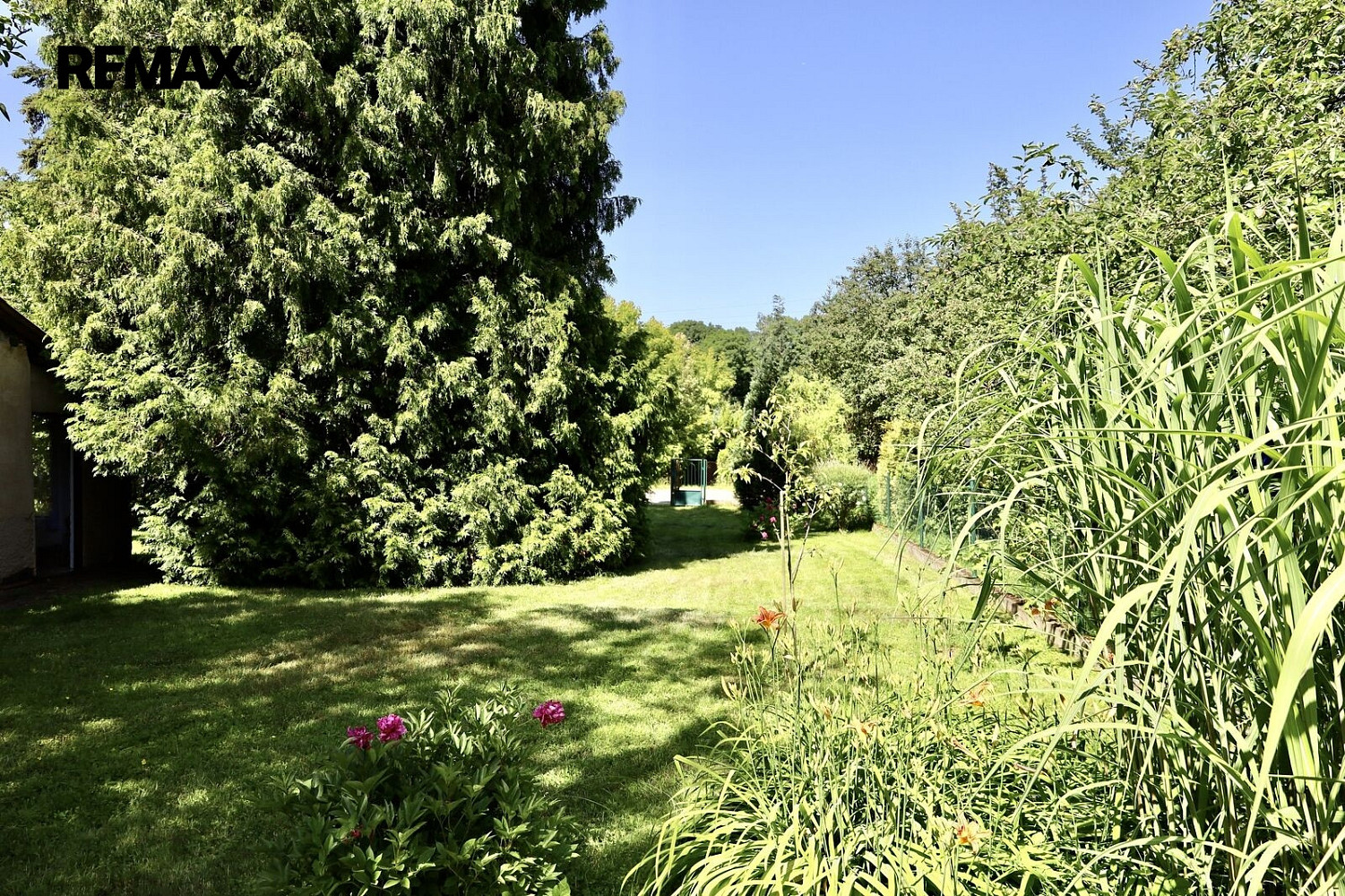 Prodej stavebního pozemku 1 130 m² – fotografie 2