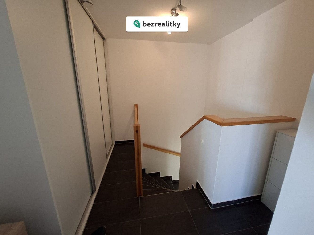 Prodej bytu 2+kk 69 m² – fotografie 5