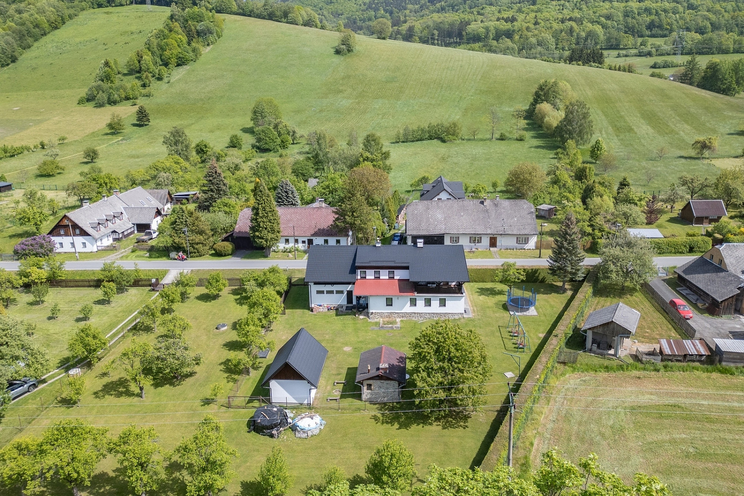 Prodej stavebního pozemku 1 432 m² – fotografie 4