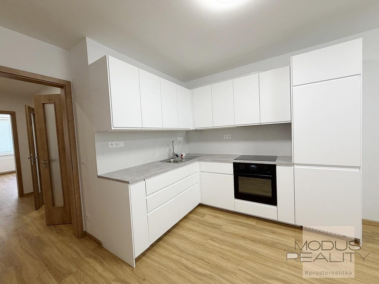 Pronájem bytu 3+kk 57 m² – fotografie 3