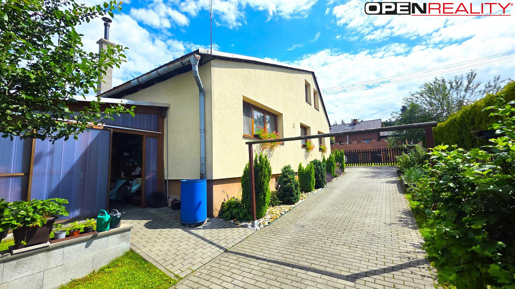 Prodej domu 190 m² s pozemkem 569 m²