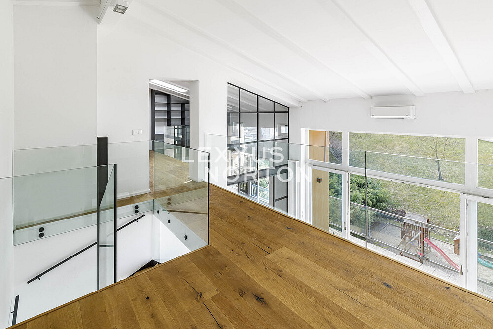 Pronájem bytu 6+kk 325 m² — photo 5