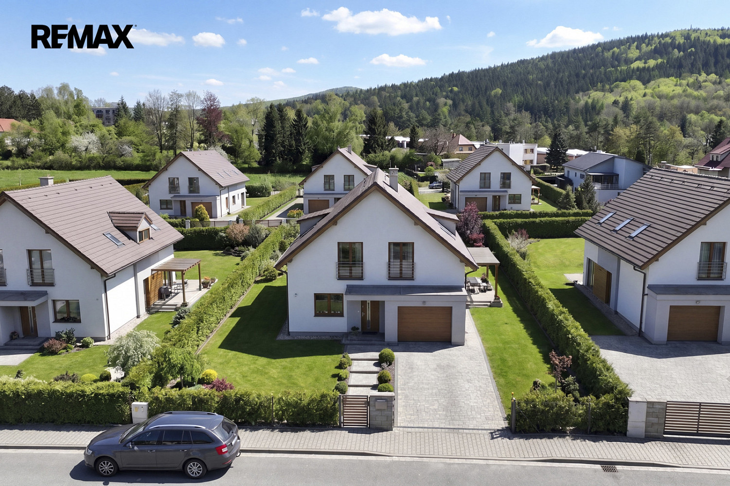 Prodej stavebního pozemku 5 624 m² — photo 2