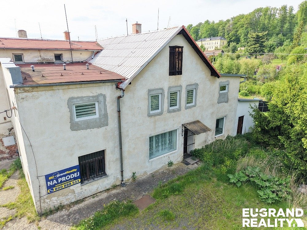 Prodej domu 360 m² s pozemkem 937 m²