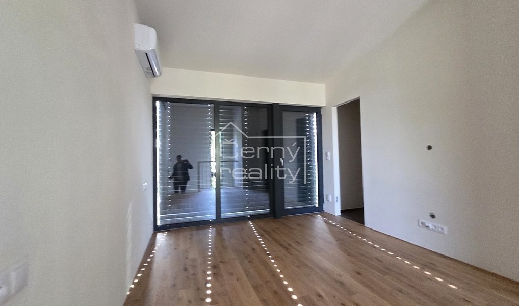 Prodej domu 55 m² s pozemkem 229 m², Pardubice – náhled fotky 16