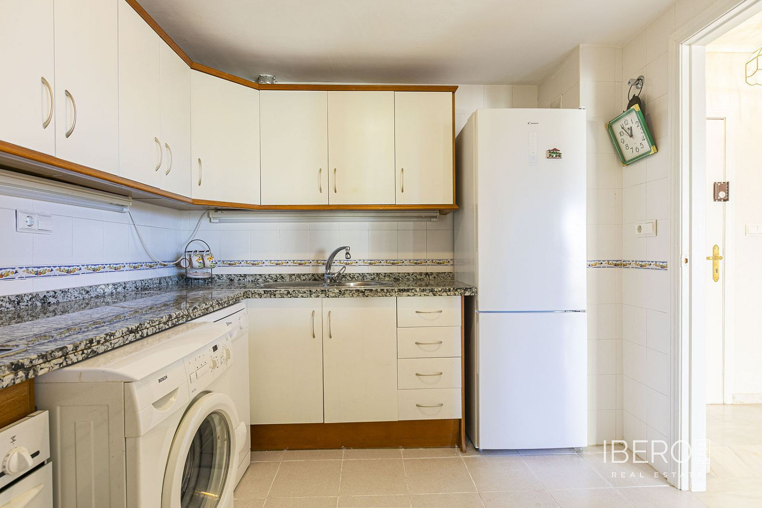 Prodej bytu 4+kk 92 m² — photo 3