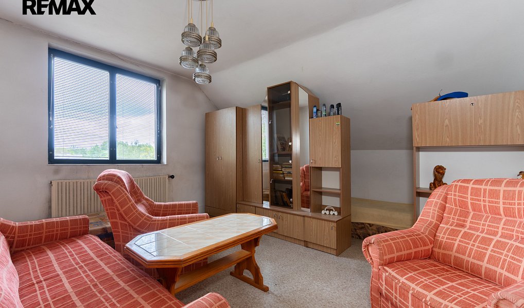Prodej domu 225 m² s pozemkem 3 499 m², Litvínov – náhled fotky 34