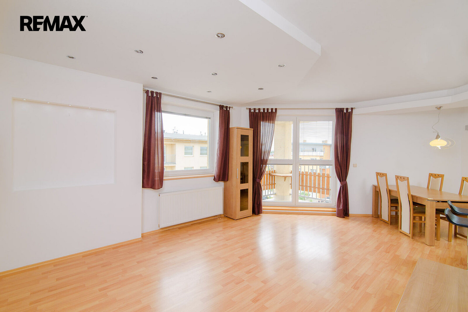Pronájem bytu 4+kk 87 m² – fotografie 4