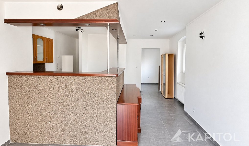 Prodej domu 271 m² s pozemkem 227 m², Žitenice – náhled fotky 4