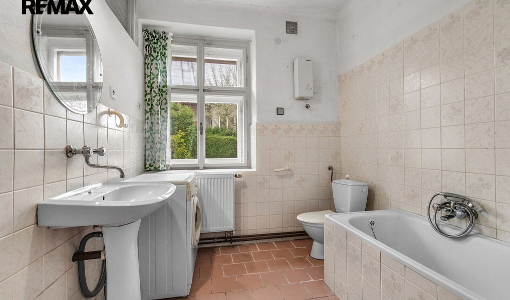 Prodej domu 240 m² s pozemkem 1 122 m², Střížovice – náhled fotky 13