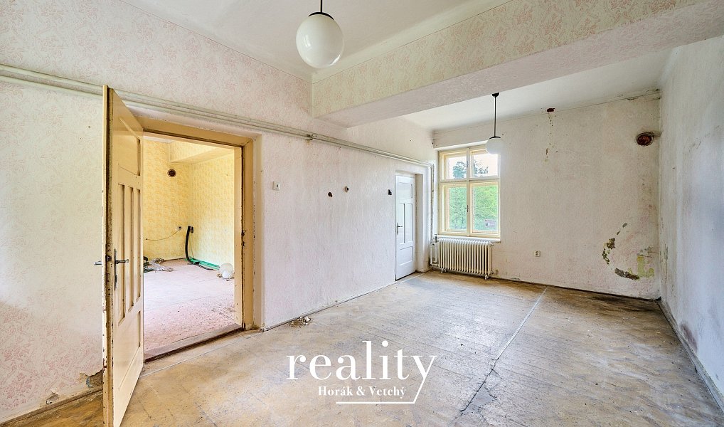 Prodej výrobních prostor 600 m², Rozsochatec – náhled fotky 18