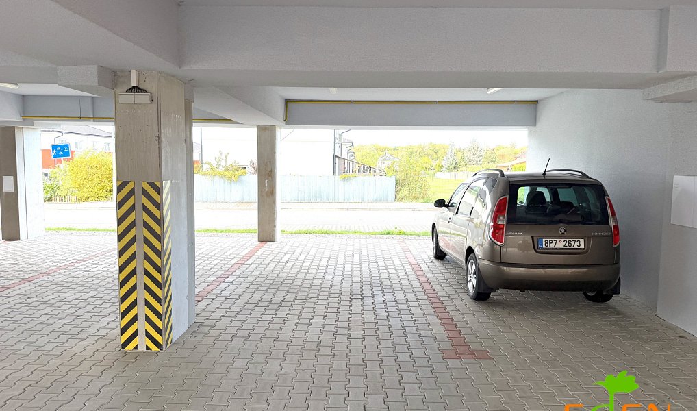 Pronájem bytu 2+kk 43 m², Plzeň – náhled fotky 12