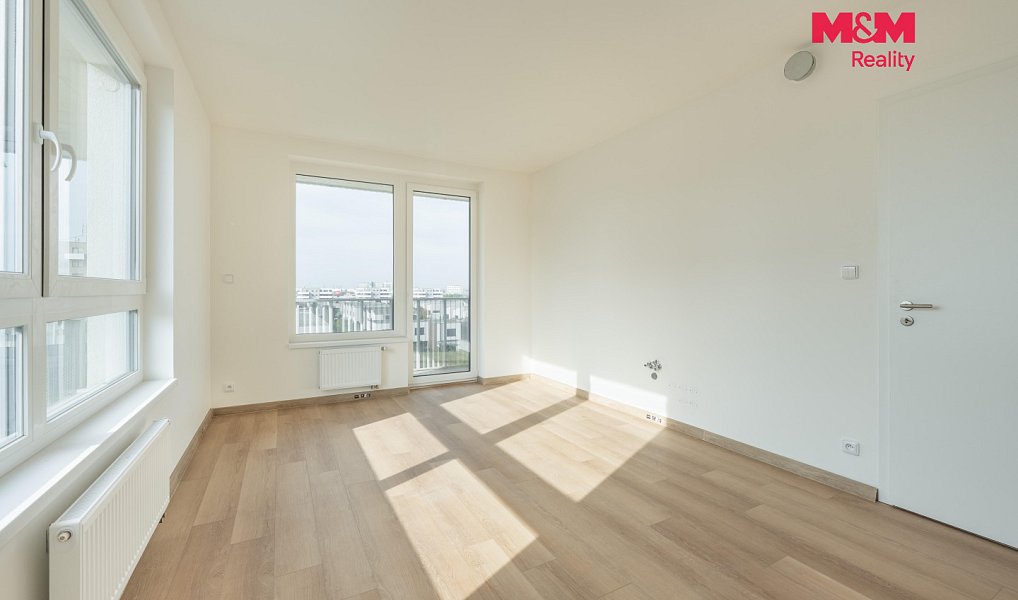 Prodej bytu 1+kk 35 m², Praha – náhled fotky 3