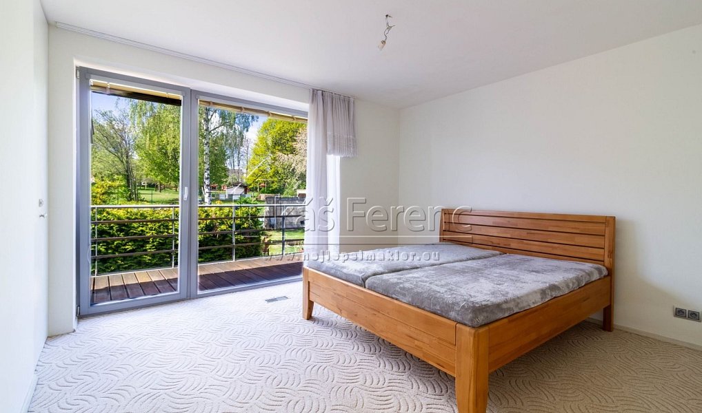 Prodej domu 83 m² s pozemkem 137 m², Škvorec – náhled fotky 12