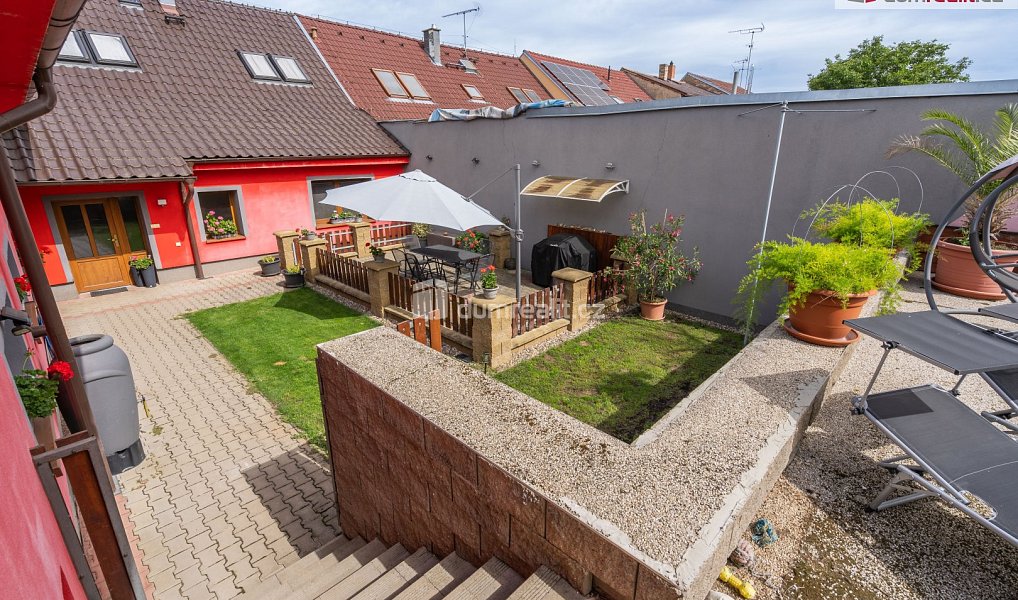 Prodej domu 300 m² s pozemkem 300 m², Roudnice nad Labem – náhled fotky 30
