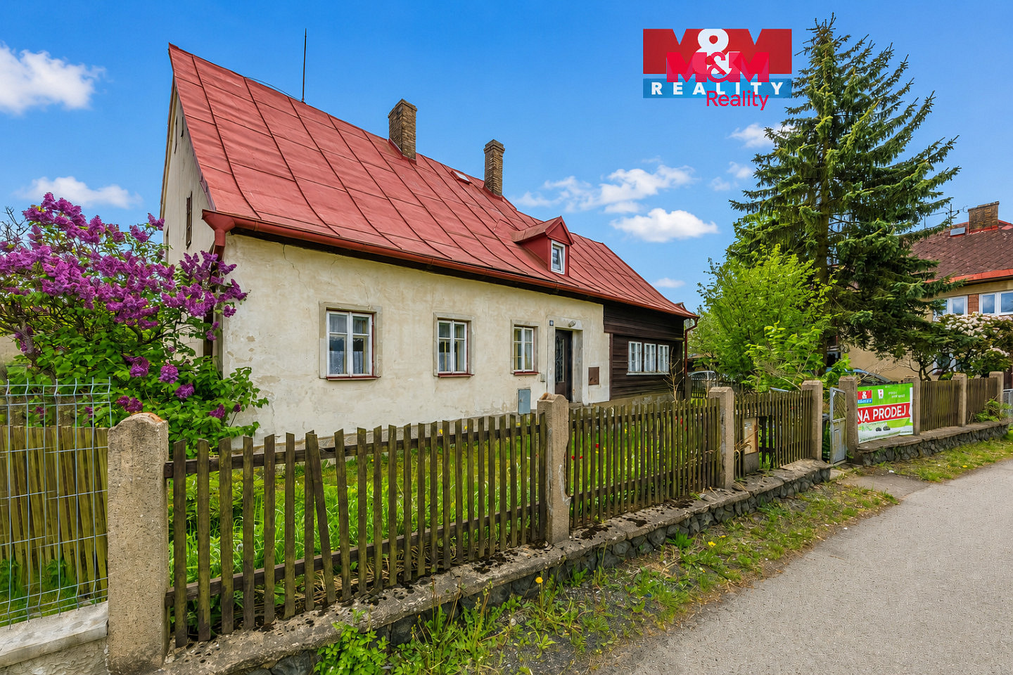 Prodej chaty/chalupy 199 m² s pozemkem 645 m²