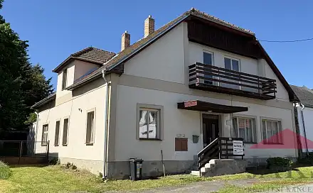 Prodej domu 200 m² s pozemkem 1 967 m², Strašín - Maleč, okres Klatovy