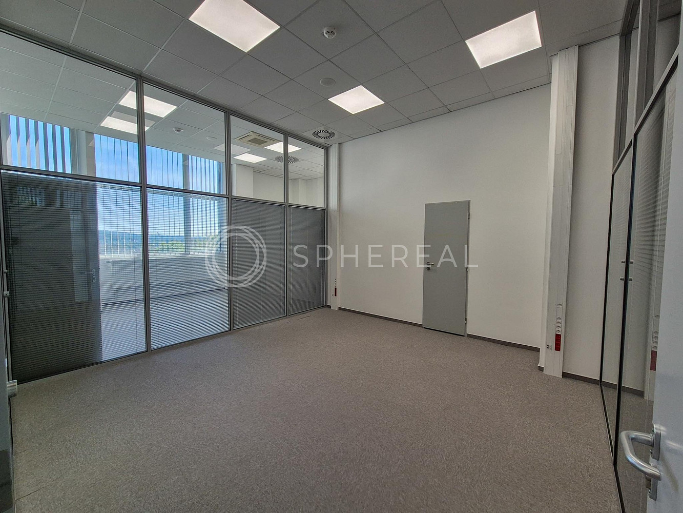 Pronájem kanceláře 100 m² — photo 4