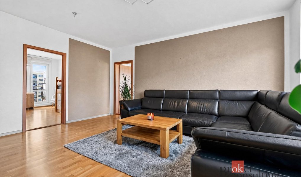 Prodej bytu 4+1 86 m², Opava – náhled fotky 3